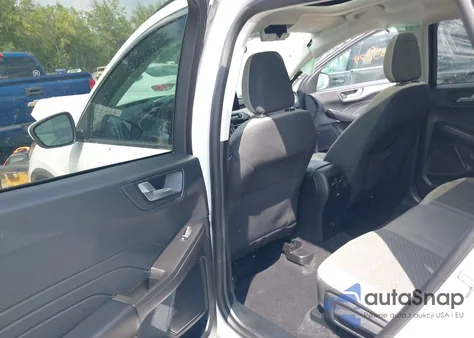 2021 Ford Escape Se from USA, damaged, VIN 1FMCU0G67MUB00165